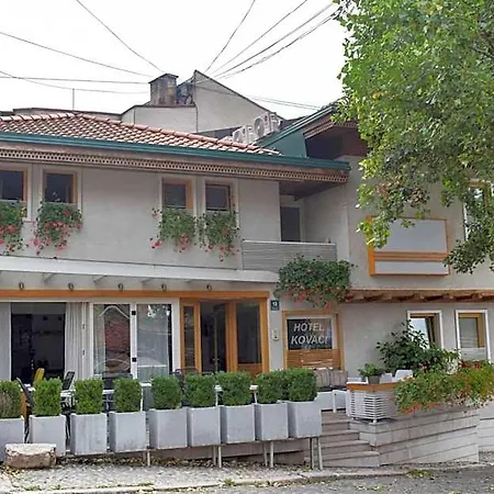 Kovaci Hotel *
