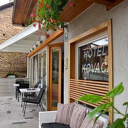 Kovaci Hotel