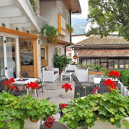Kovaci Hotel *